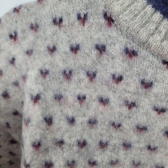 Woolrich womens XL pullover sweater long sleeve round neck heart graphics - Picture 8 of 9